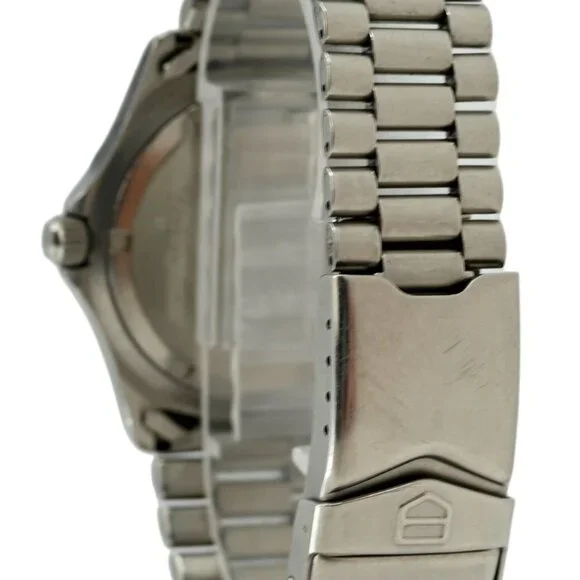Heuer (Pre-Tag) Men's 37mm Professional 2000 Series Black Dial Watch Ref
